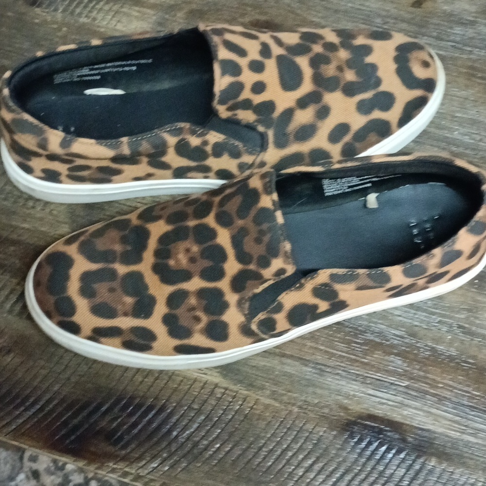 A New Day Leopard Print Slip On Shoes Size 10